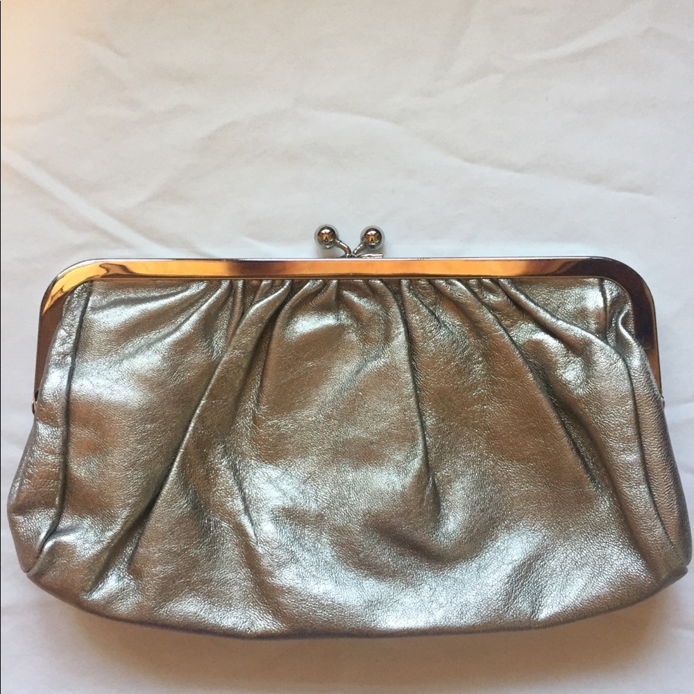 Express clutch